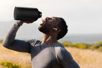 Ovela 2L Insulated Stainless Steel Water Bottle with 3 Lid Attachments
