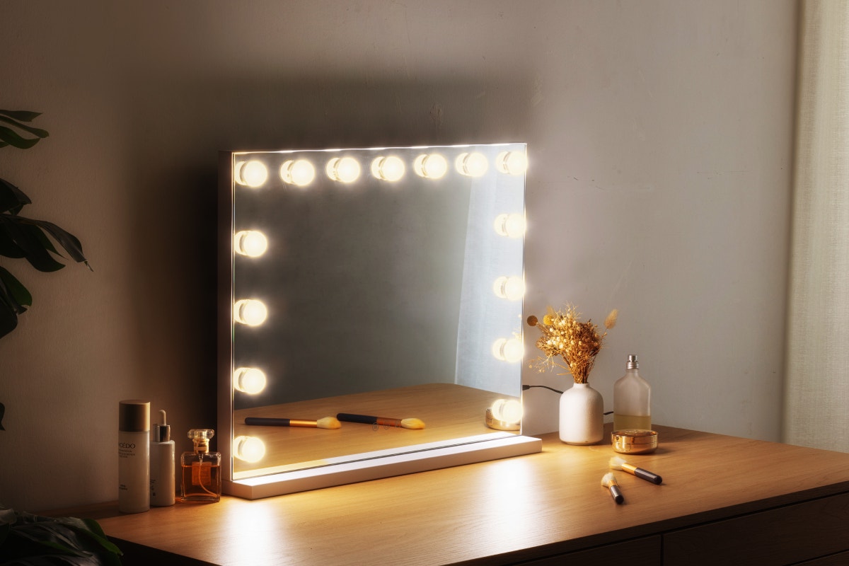 Ovela Hollywood Vanity Mirror