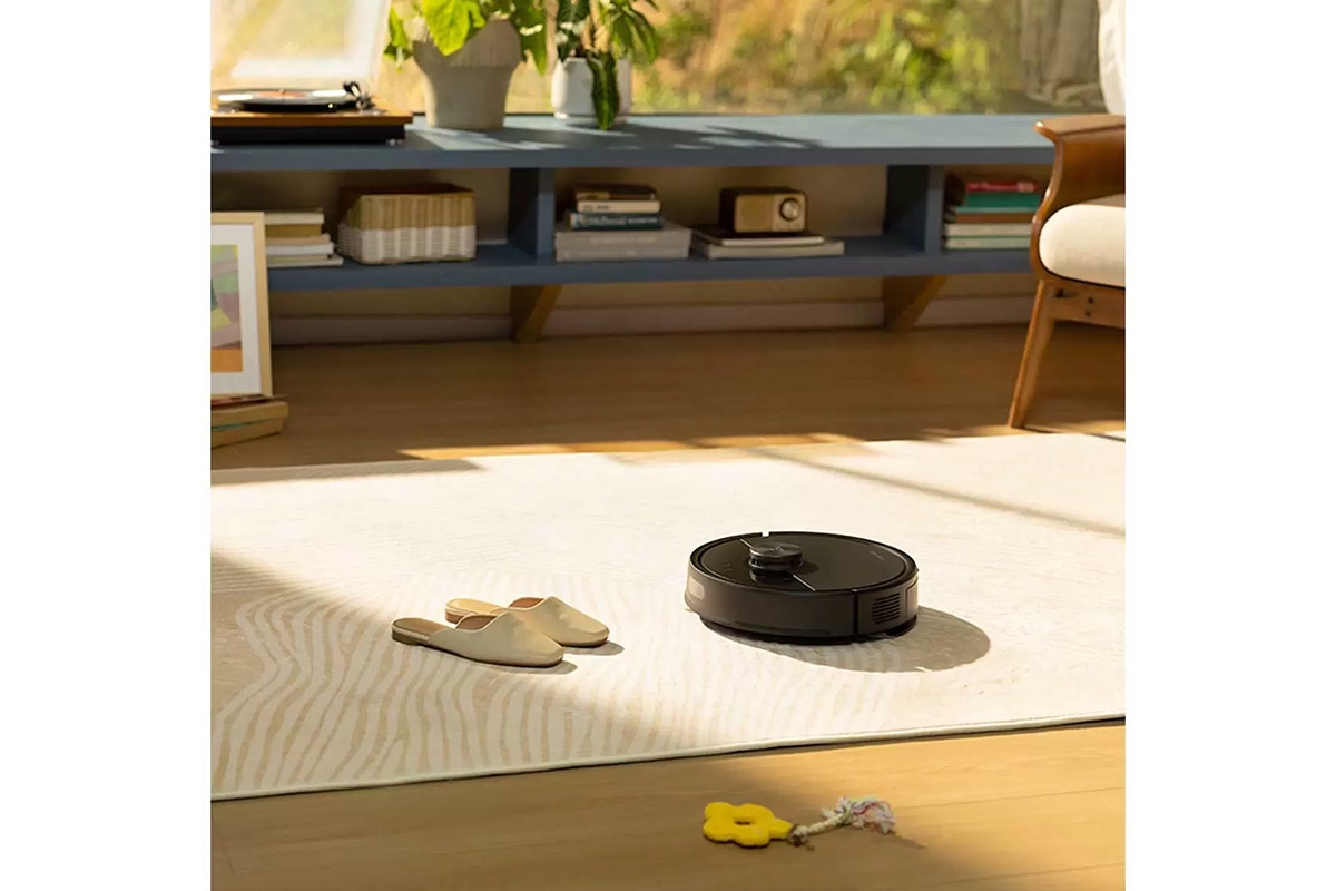 Roborock Q7T+ Vacuum Cleaner (Black)