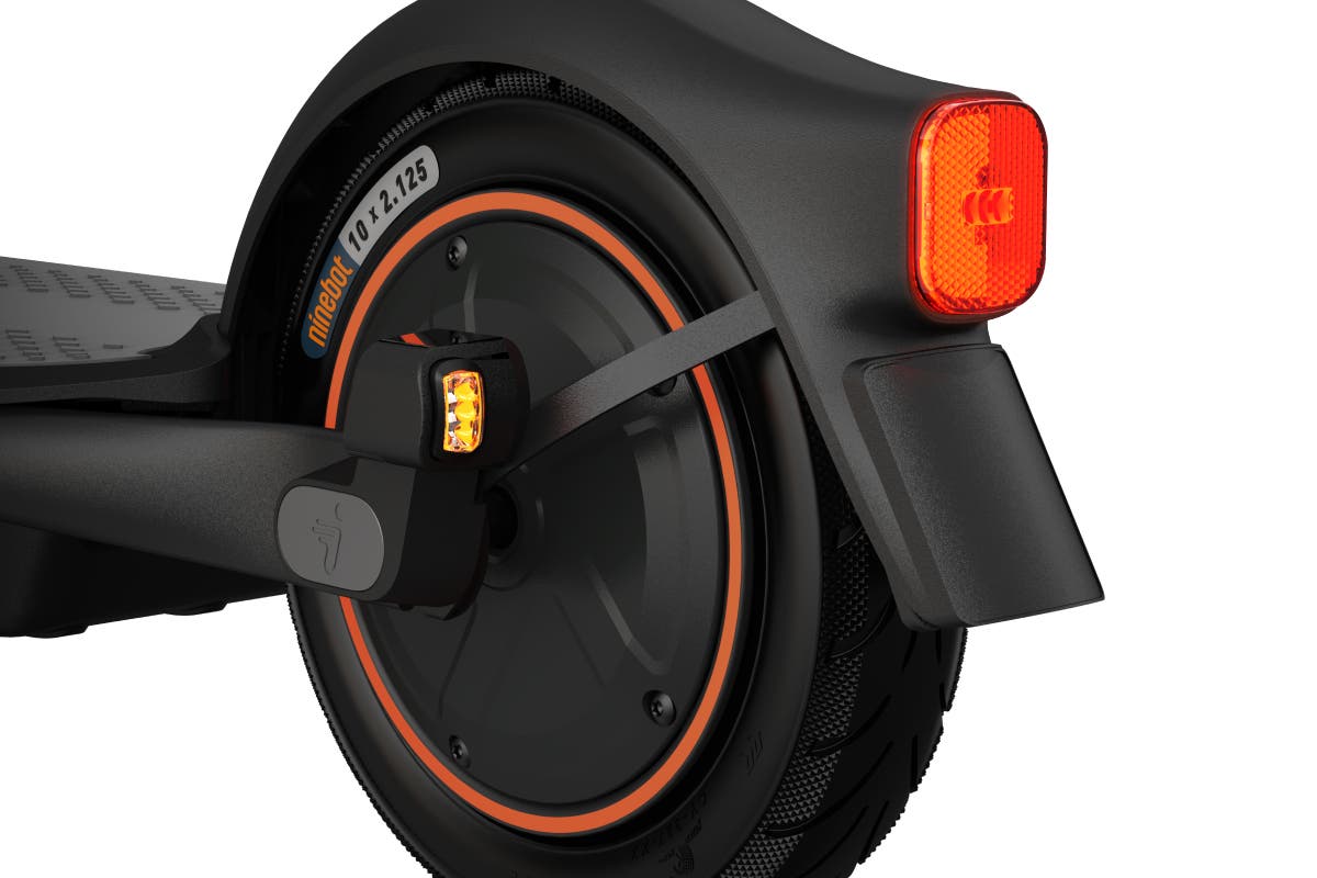 Segway Ninebot Electric Kickscooter F65