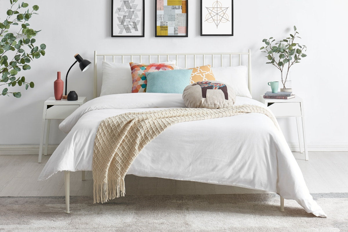 Shangri-La Dallas Bed Frame (White, Queen)