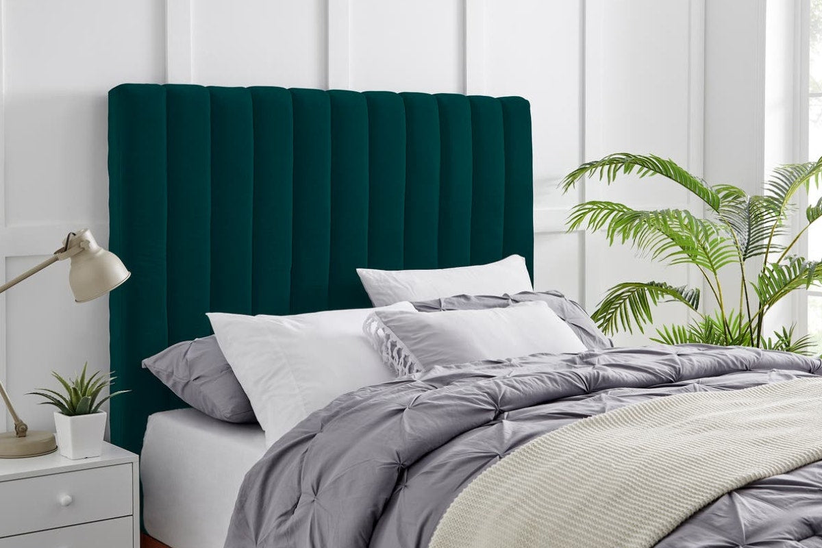 Shangri-La London Bed Head (Emerald Velvet, King)