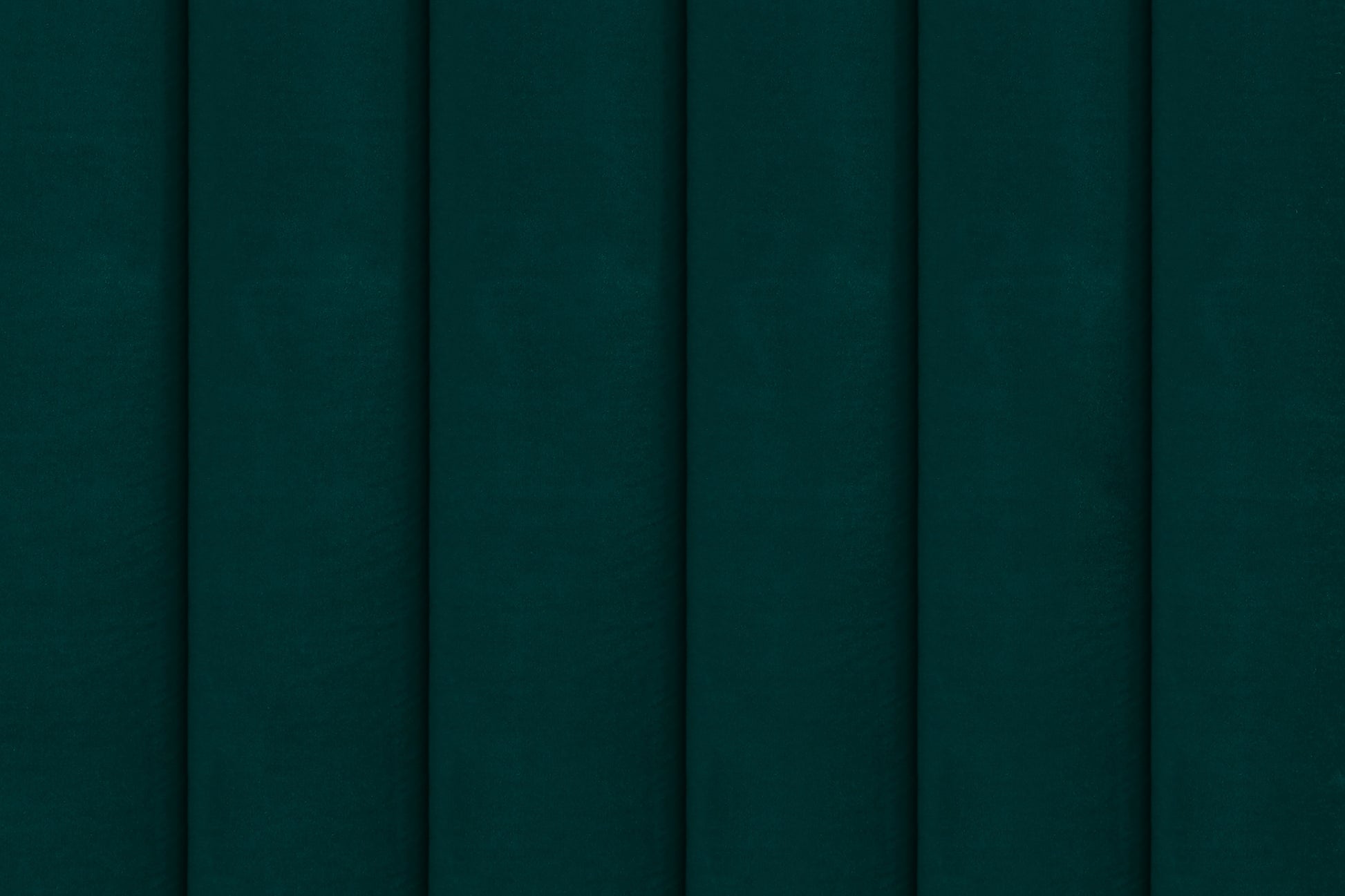 Shangri-La London Bed Head (Emerald Velvet, King)