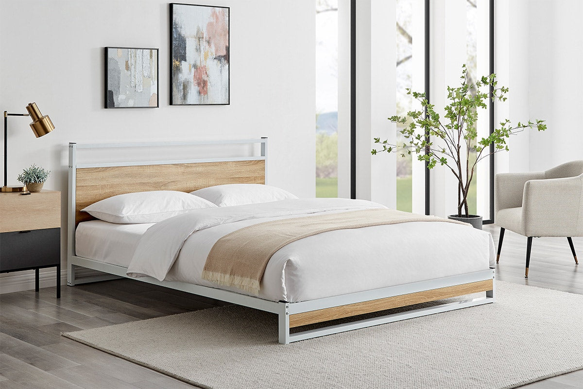 Shangri-La Skye Metal and Wood Bed Frame (Oak, Queen)