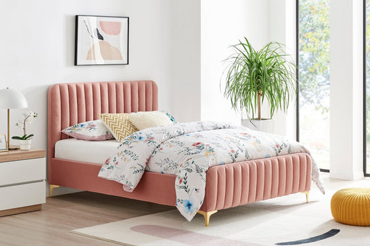 Shangri-La Victoria Velvet Bed (Double; Blush)