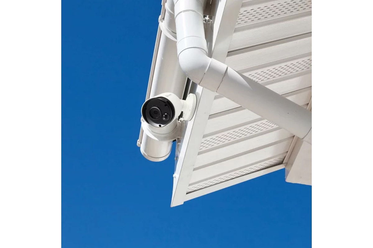 Swann 4 Channel 1TB DVR with 4 x 4K Ultra HD Security Cameras System (SODVK-456804)