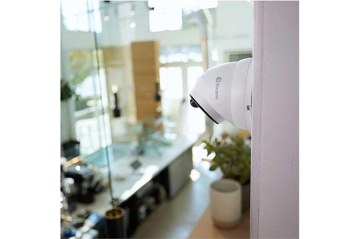 Swann Master Series 8 Channel NVR with 4 x 4K HD Security Camera System