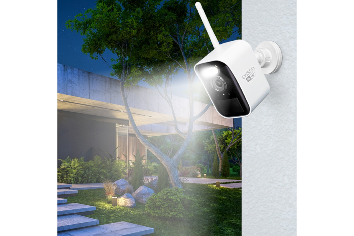 Swann MaxRanger4K™ Mini Long-Range Wireless Security System with 6 Cameras