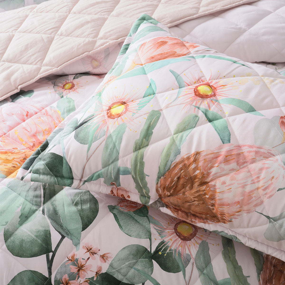 Bianca Sidney Blush Printed Floral Bedspread Set Queen