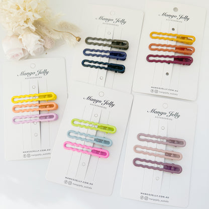 MANGO JELLY Gloss Glaze Wavy Hair Clips - Neon - 3 Pack, Non-Slip, 6cm, 15 Colors Available
