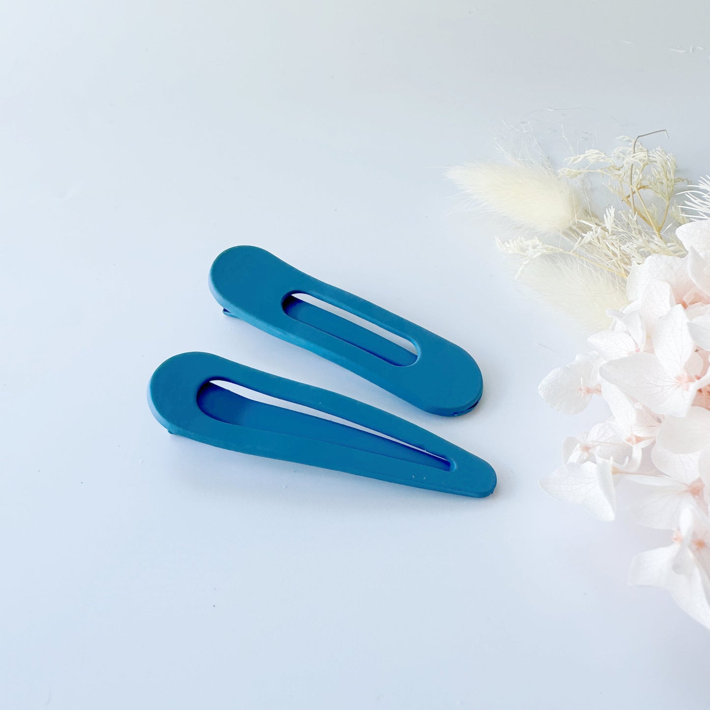 MANGO JELLY Large Pastel Coated Hair Clips - 6cm, Non-Slip, Twin Pack, Blue