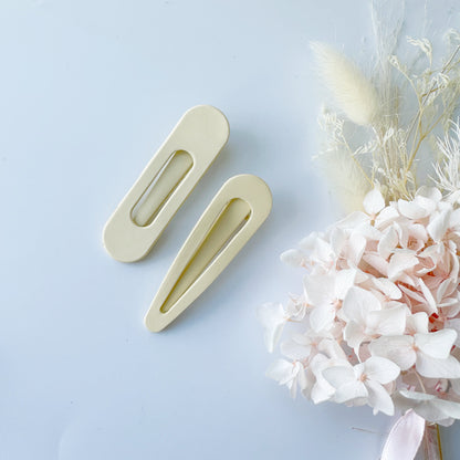 MANGO JELLY Large Pastel Coated Hair Clips - Cream, Non-Slip, 6cm, Twin Pack