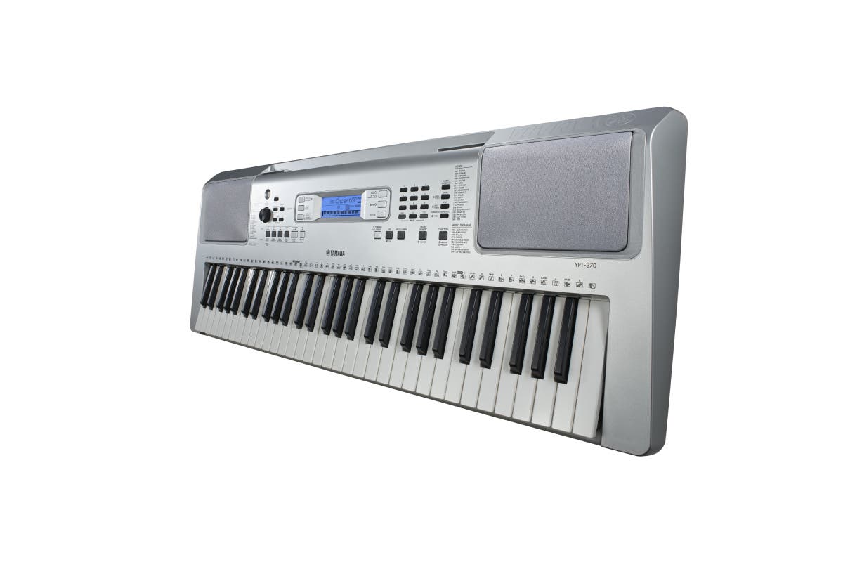 Yamaha 61 Key Portable Keyboard (YPT-370)