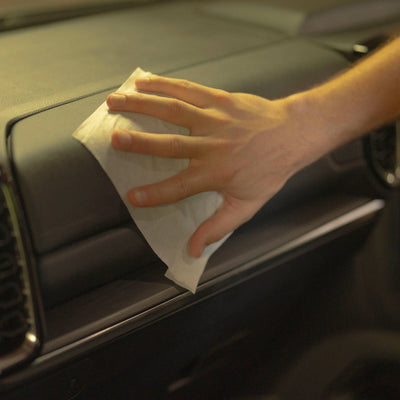 Oakwood Biodegradable Interior Gloss Wipe 40 Pack - 200 x 150mm - Quick-Drying