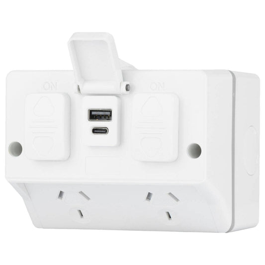 Deta Outdoor Double Power Point - IP54 - 2 Sockets - 3.4A USB - 115mm x 85mm x 83mm - Auzzistore