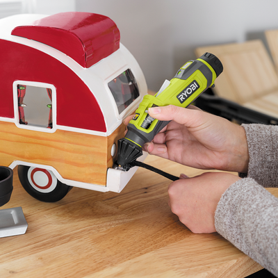 Ryobi USB Lithium Glue Pen Kit - 2Ah - 3 Glue Sticks - 30 Sec Heat-Up