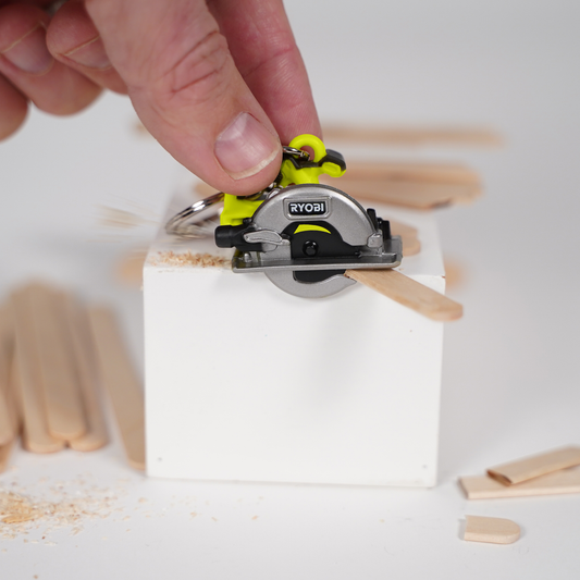 Ryobi Mini S Circular Saw Keyring - 42mm x 84mm x 24mm - Recycled Plastic – view 2