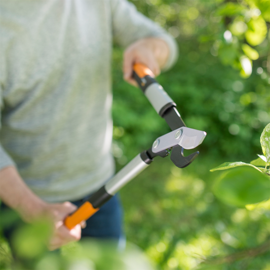 Fiskars PowerGearX Small Bypass Lopper - 38mm - Corrosion Resistant Steel – view 2 - Auzzistore