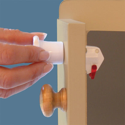 Dreambaby Child Safety Mag Lock System - 4 Magnetic Locks, 1 Key, Automatic Locking, Discreet Design