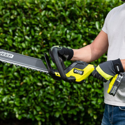 Ryobi One+ 18V Brushless Cordless Hedge Trimmer 55cm, Dual Action Blades, Anti-Jam Tech