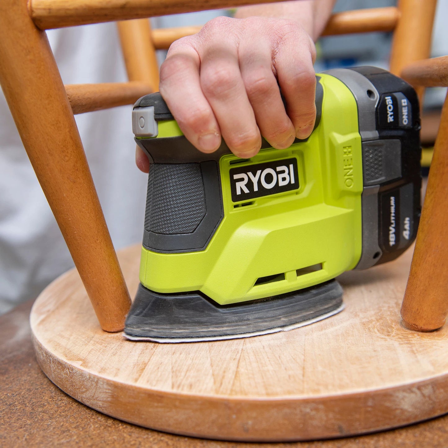 Ryobi 100x140mm 10-Piece Detail Sanding Set, 80/120/240 Grit, Hook & Loop, 6-Hole Design