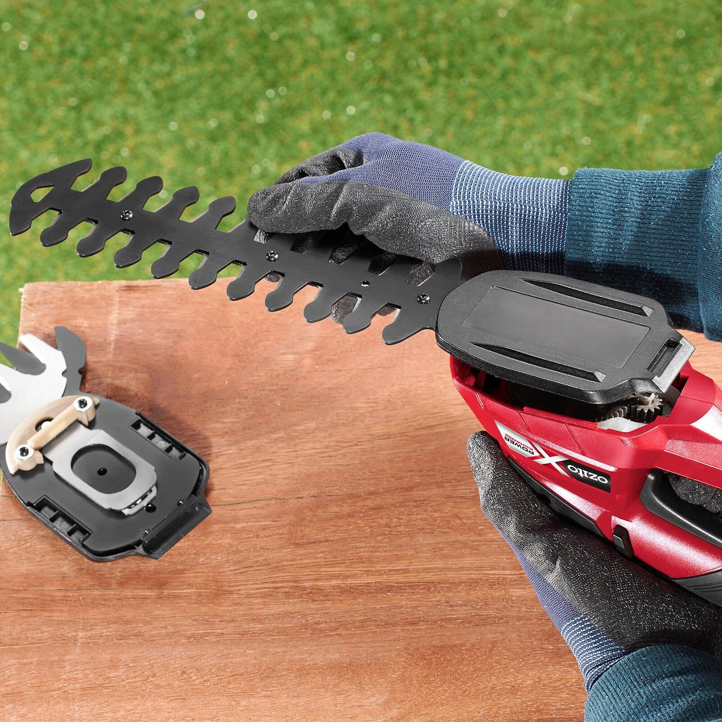Ozito PXC 18V Cordless Grass Shear & Hedge Trimmer Kit with 2.5Ah Battery & Charger