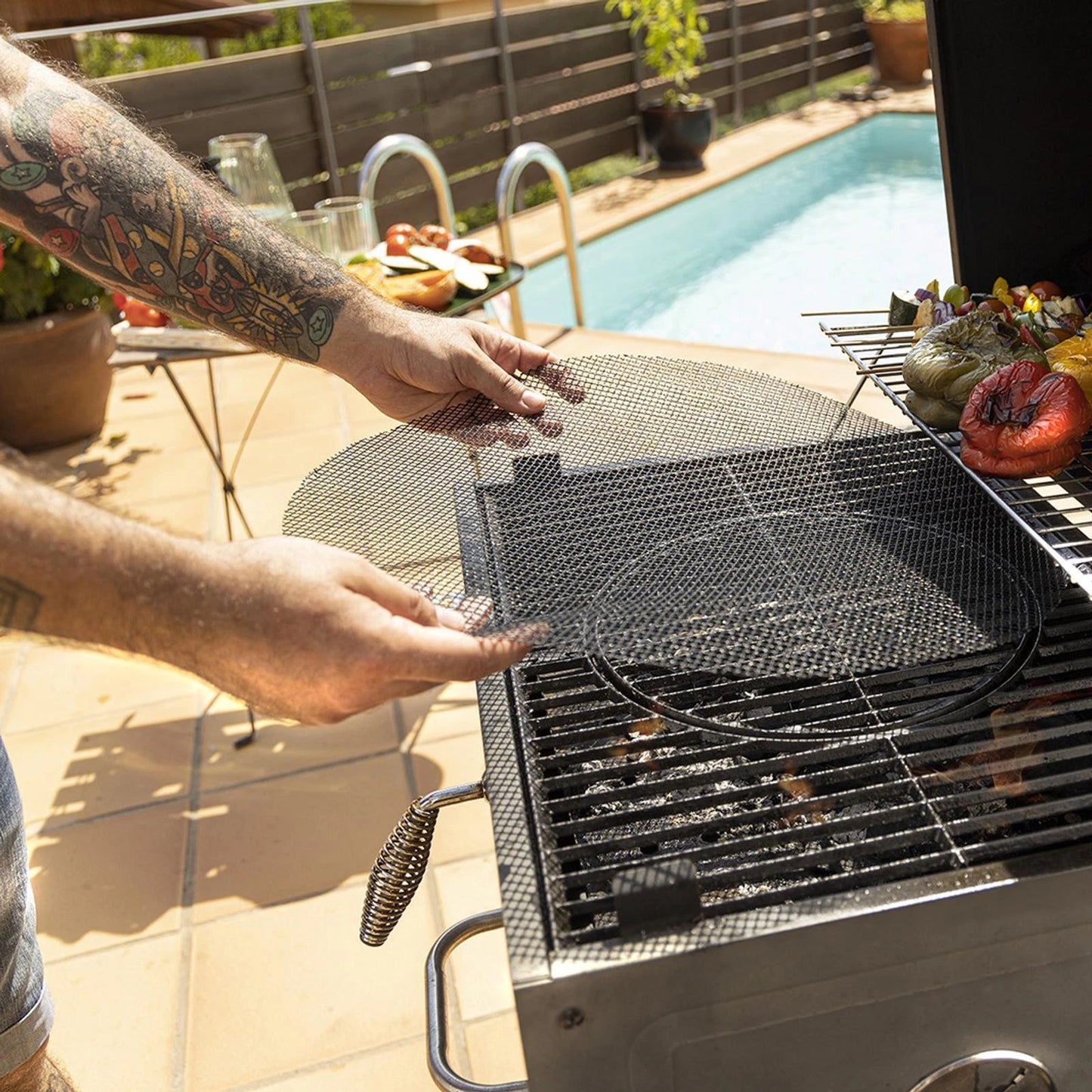 Matador Mesh Grill Mat - Non-Stick, Food-Grade, Fits Grills Up to 22", High Heat Resistance