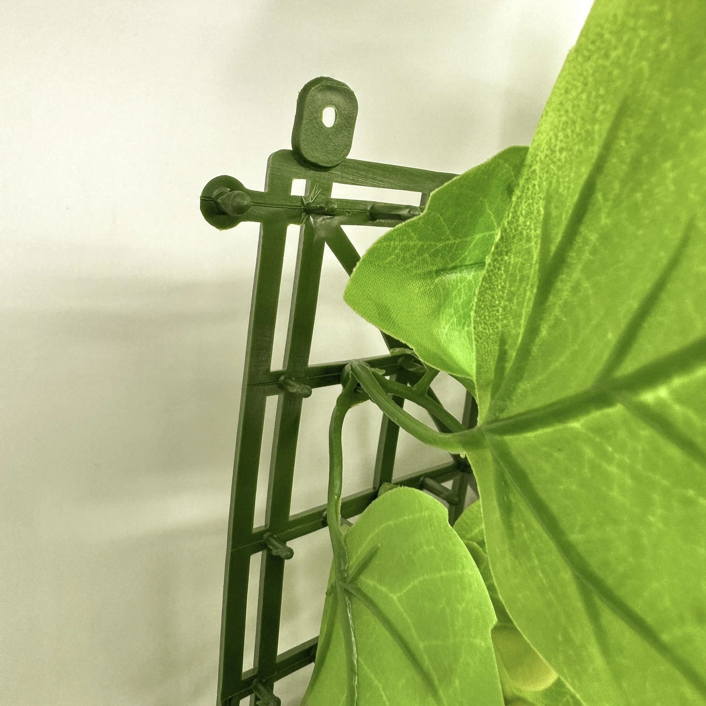 UN-REAL Artificial Hedge Tile 50x50cm Mixed Ivy Leaves UV-Treated Indoor Outdoor