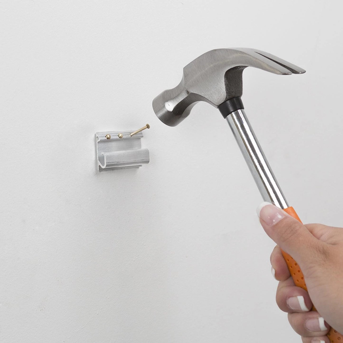 Keep It Level Picture Hanging Kit 3 Pack - Stable, Damage-Free, 13kg Capacity, Bonus Level Included