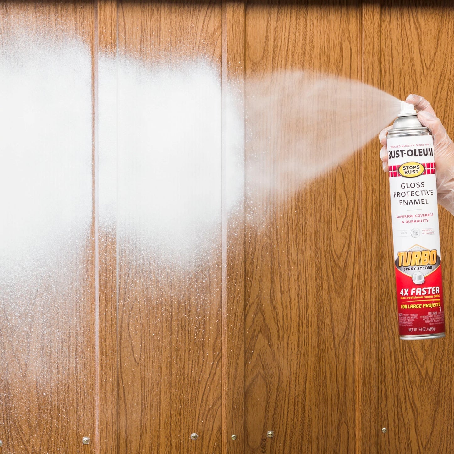 Rust-Oleum White Gloss Turbo Spray Paint 680g - Fast-Acting, High Coverage, Weather Resistant
