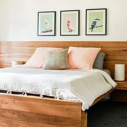 Cabot's Satin Water Based Polyurethane Varnish 1L - Durable, Fast Drying, UV Resistant