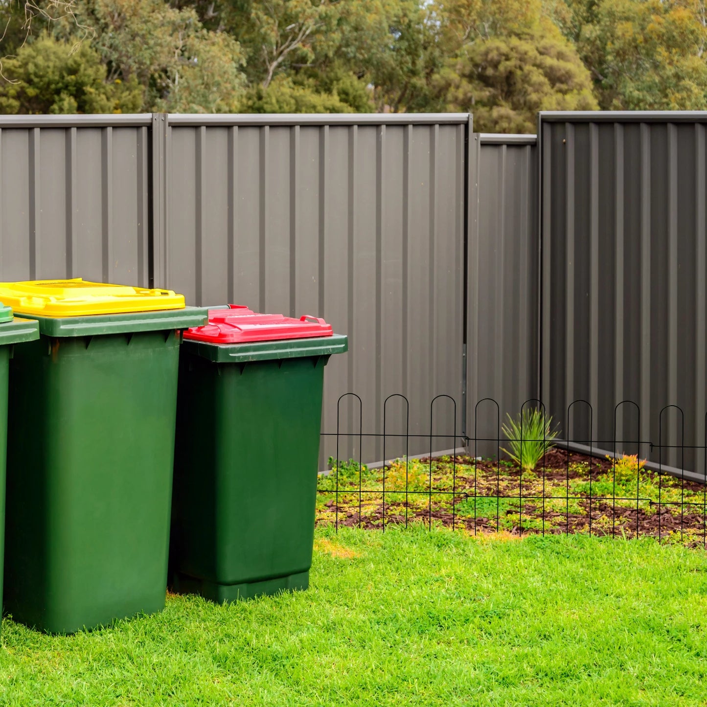 Jack Black Steel Garden Edging Panel 760x890mm, Decorative & Durable