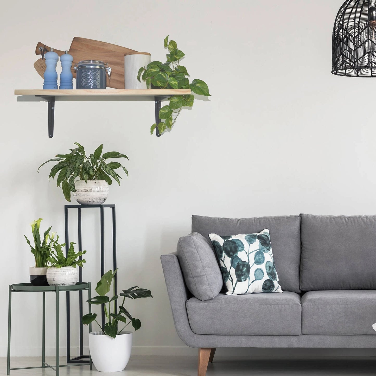 Carinya Black Heavy Duty Cast Aluminium Angle Bracket 400x350mm, 150kg Load Capacity