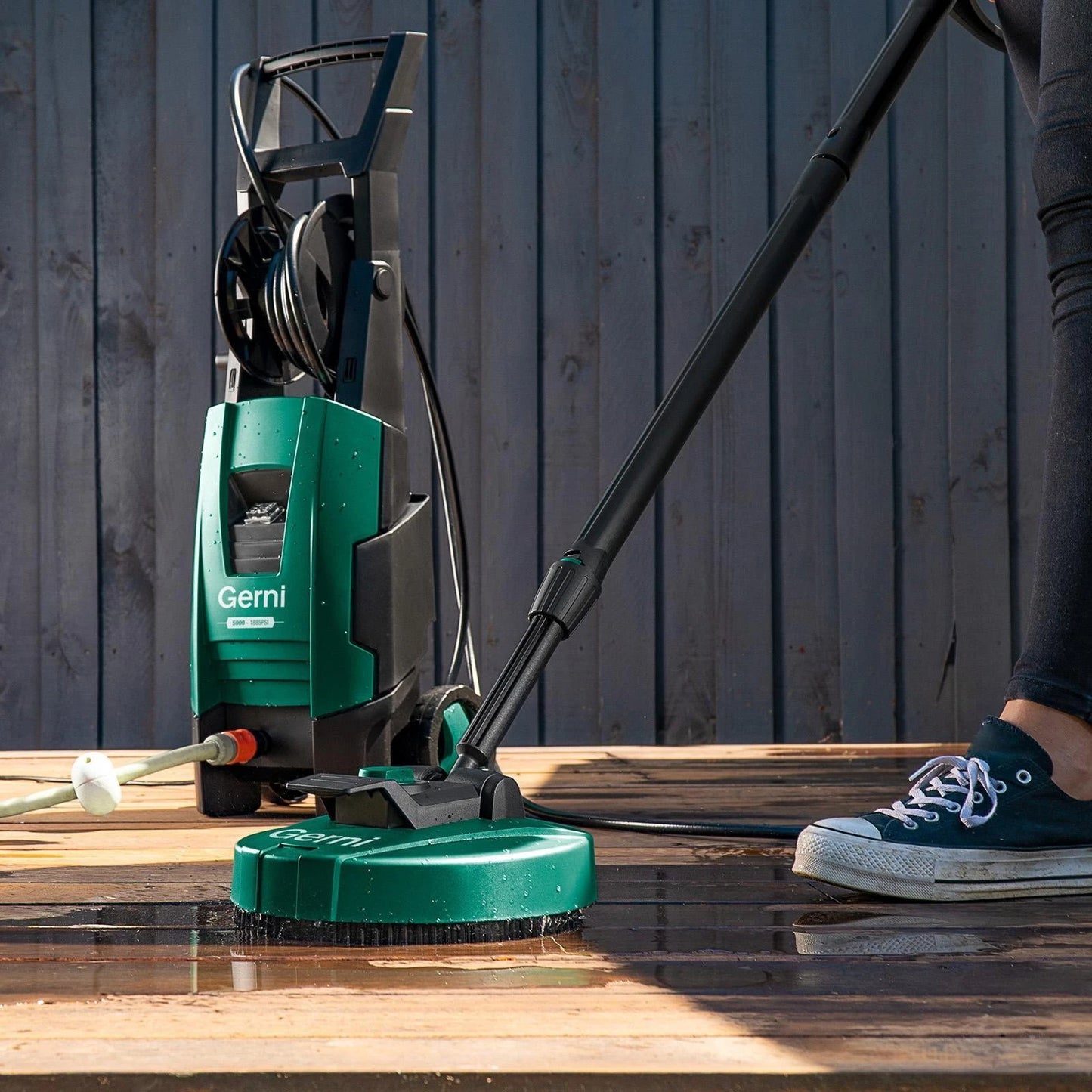 Gerni 1L Outdoor Surface Wash - Biodegradable, Versatile for Decks & Patios, Compatible with Pressure Washers