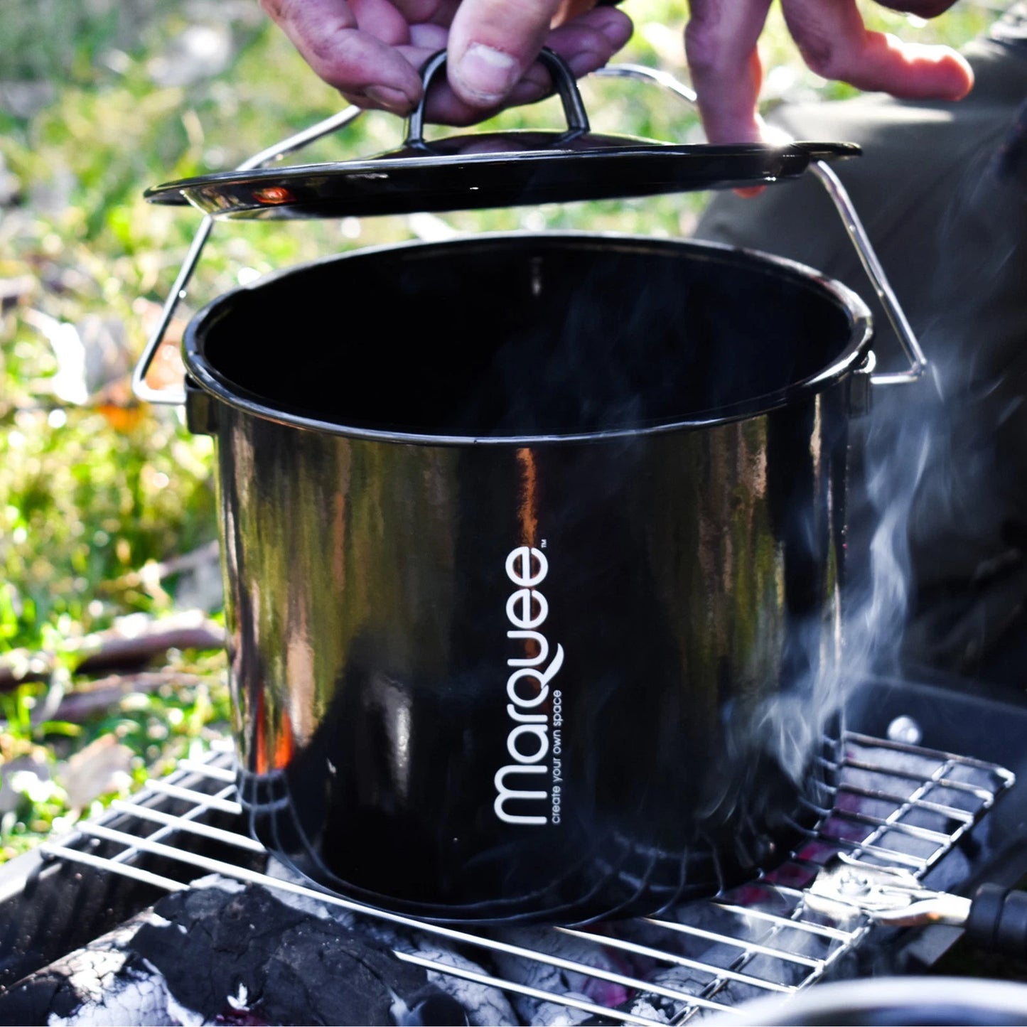 Marquee 3L Enamel Camping Billy - Durable, Lightweight, Heat-Resistant Handle