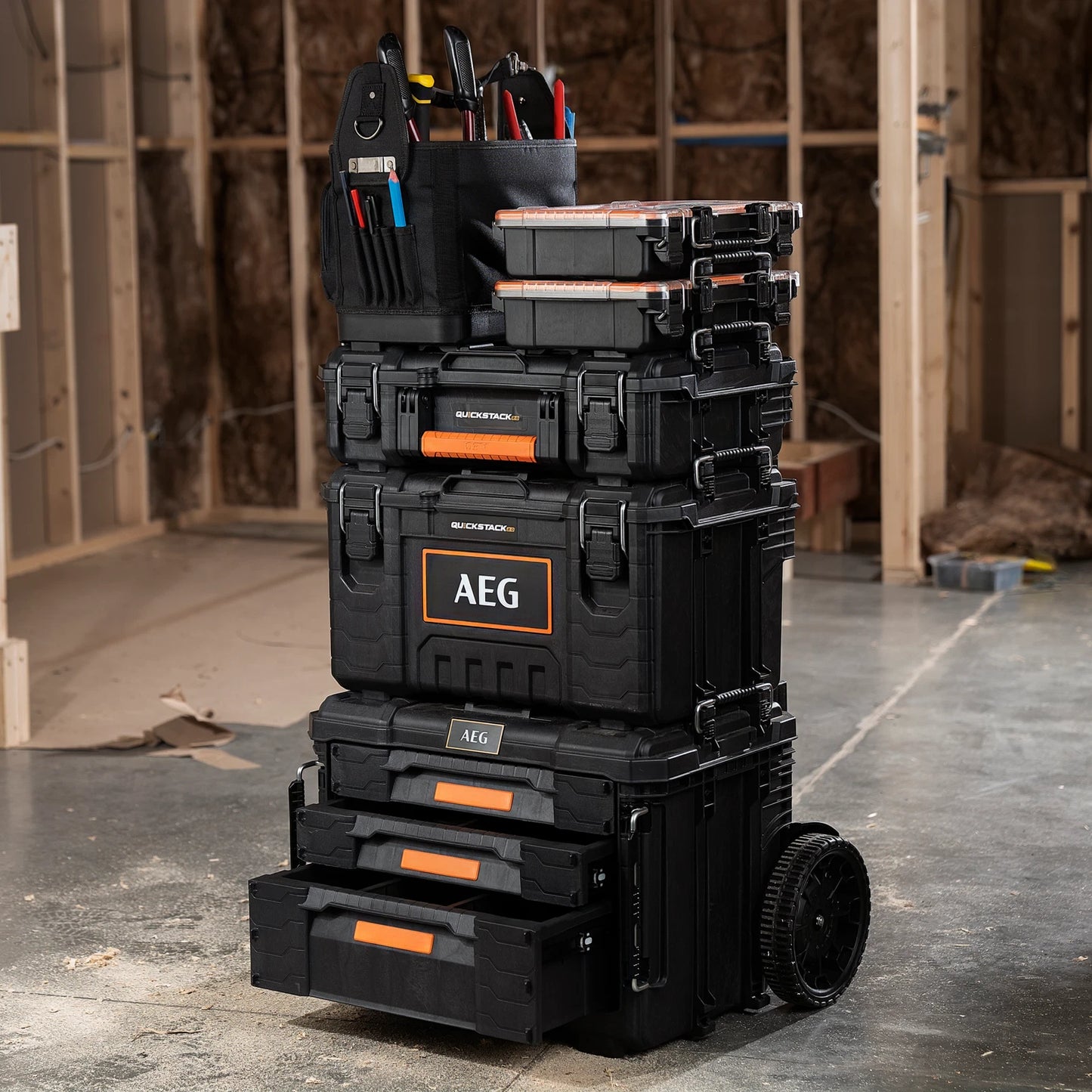 AEG Quickstack 2.0 Medium Toolbox, Stackable, Water & Dust Resistant, Lockable, Wheels
