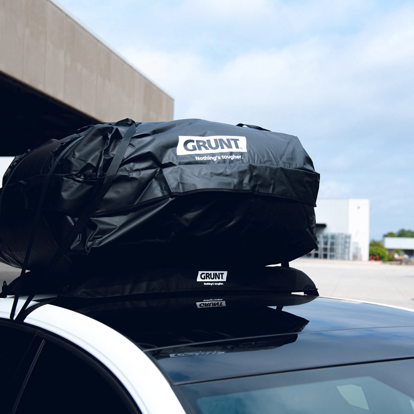 GRUNT Roof Cargo Bag 86cm x 41cm Black, Universal Fit, Waterproof, UV Resistant