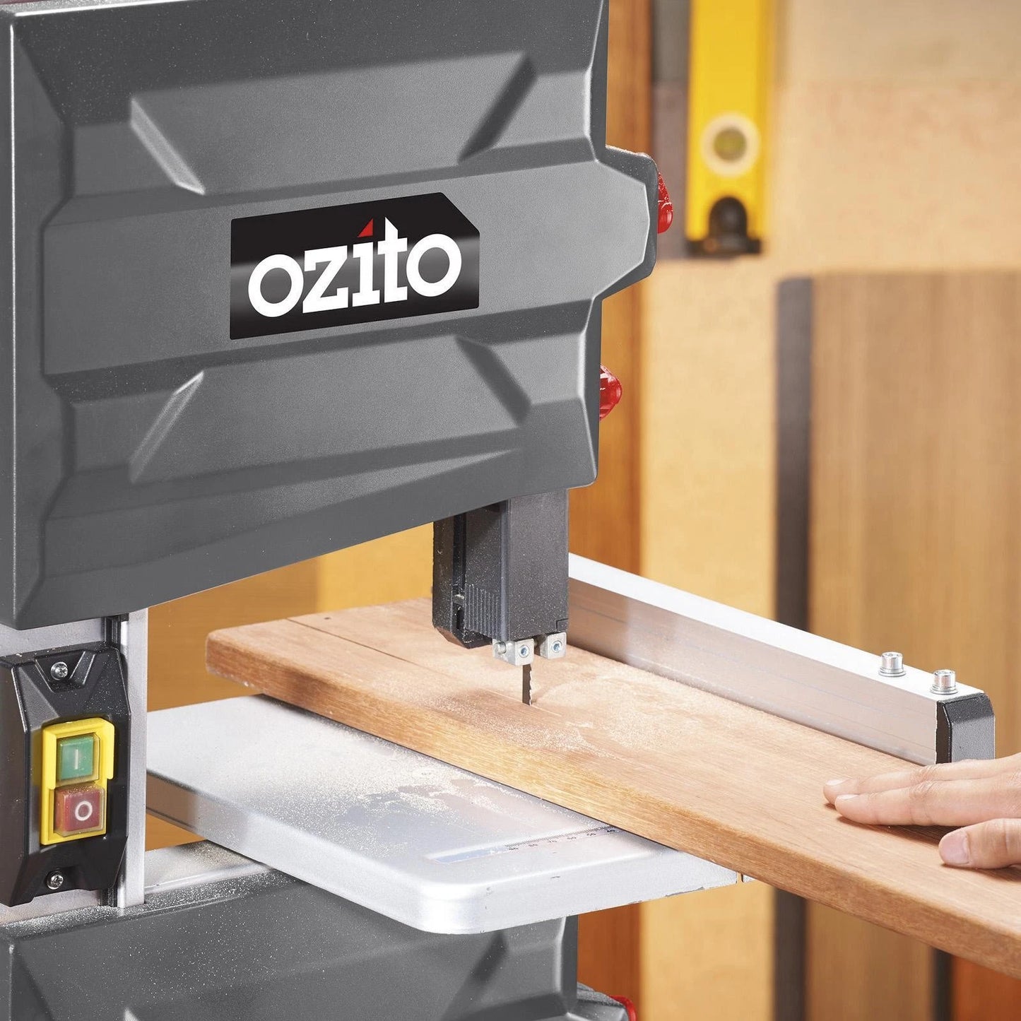 Ozito 250W 200mm Bandsaw with Adjustable Cutting Height & Tilting Table