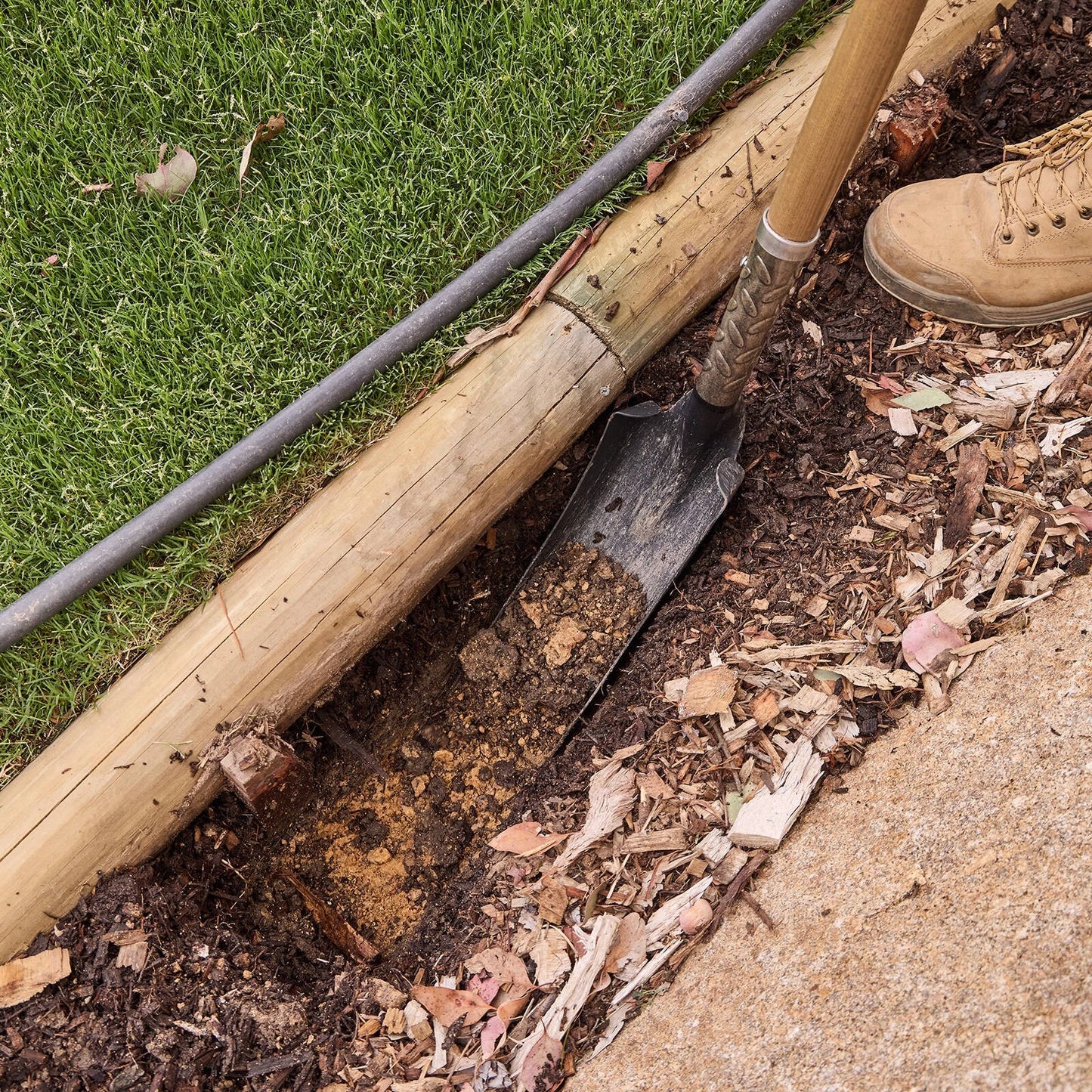 Trojan Timber Long Handle Trenching Shovel, Durable Carbon Steel Blade, Comfortable Grip