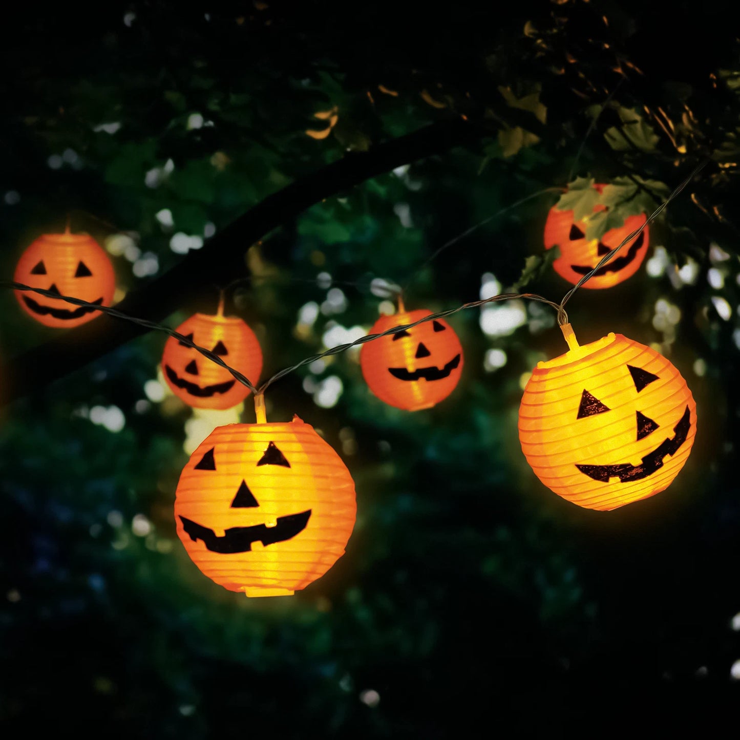 Arlec Warm White 20 LED Pumpkin String Light, Battery Powered, Indoor Use, 3m Length