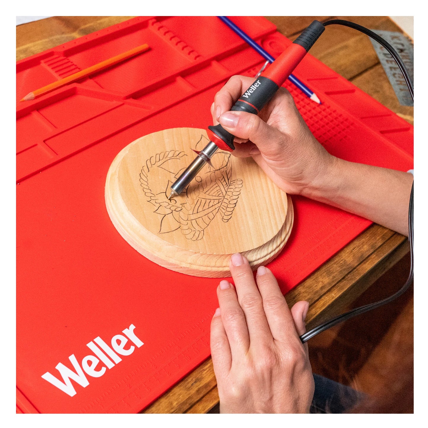 Weller 240V 25W Wood-Burning Kit, 15-Piece, Versatile Tips, Stay-Cool Handle, Precision Control