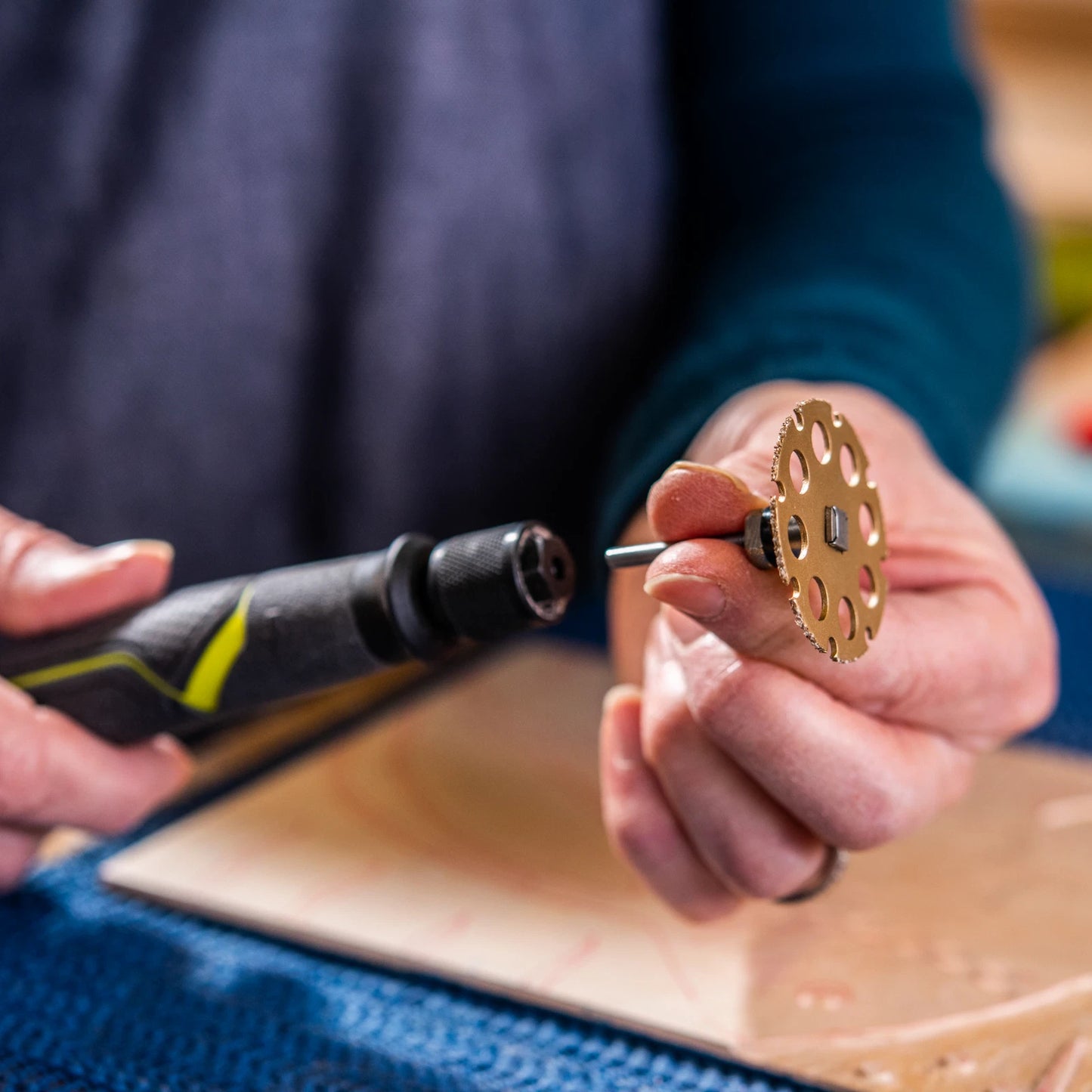 Ryobi 38mm Twist Lock Wood Carbide Wheel for Timber & Laminates, High-Speed 35,000 RPM