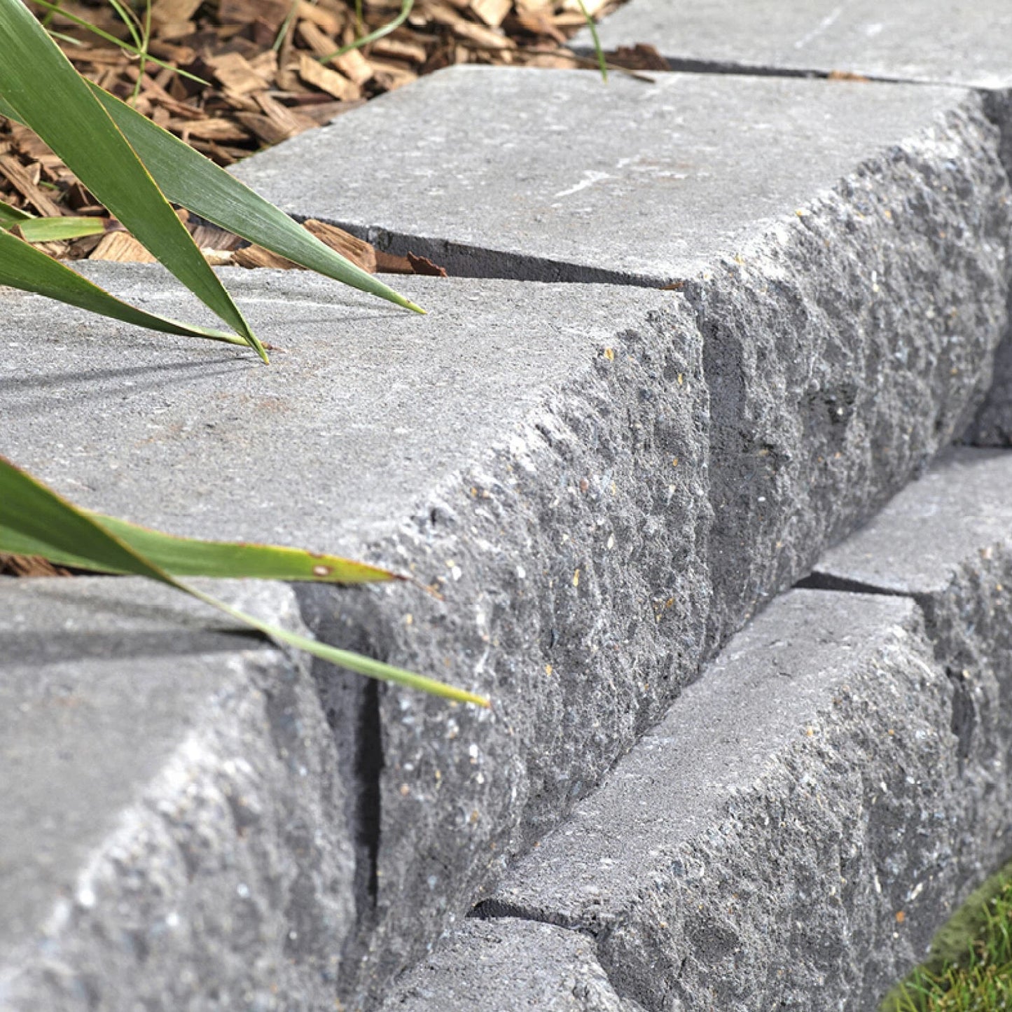 Brighton Masonry Charcoal Eziwall Block 295x180x100mm DIY Garden Retaining Wall