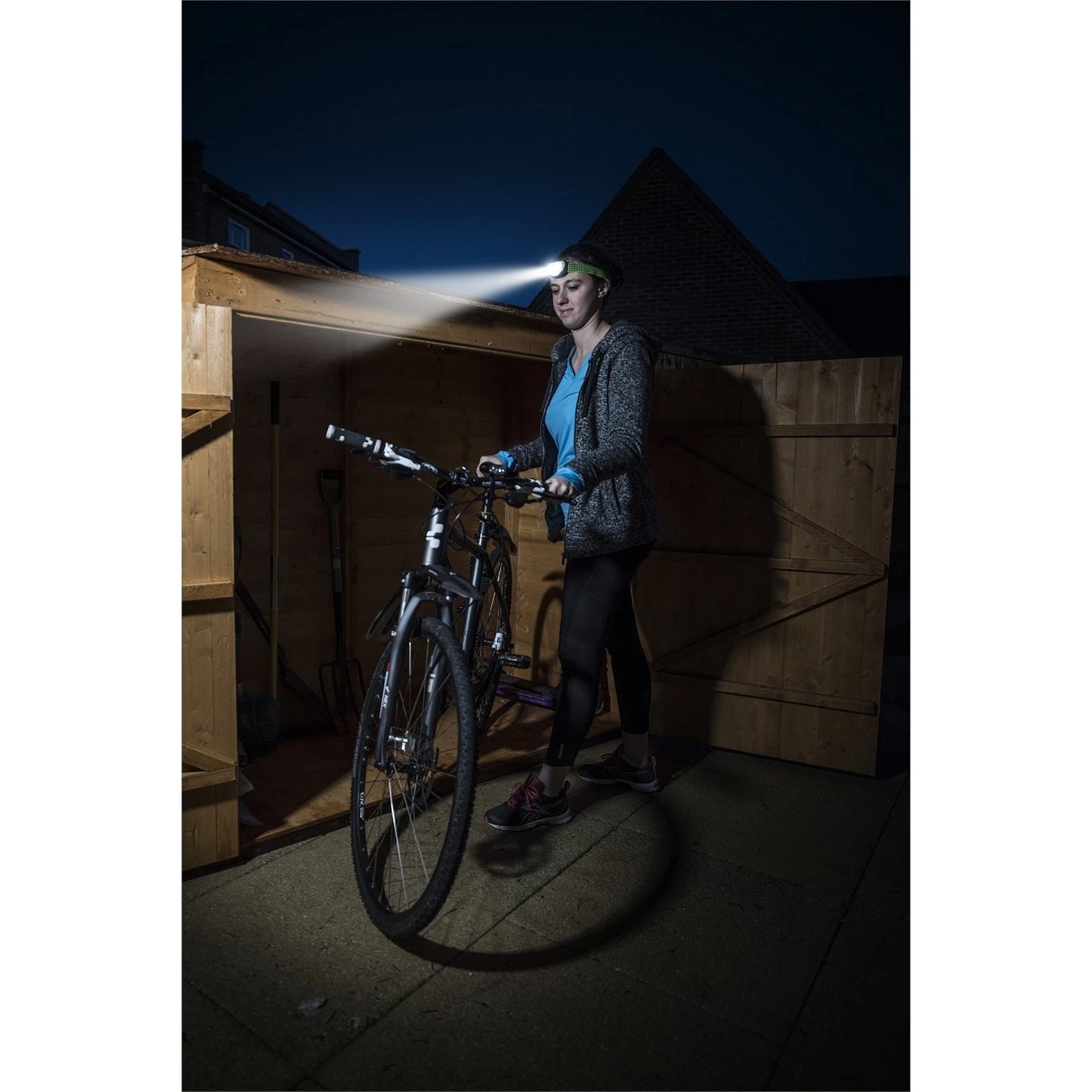 Energizer 250 Lumen Torch & 350 Lumen Headlight Combo, Water-Resistant, Multi-Mode