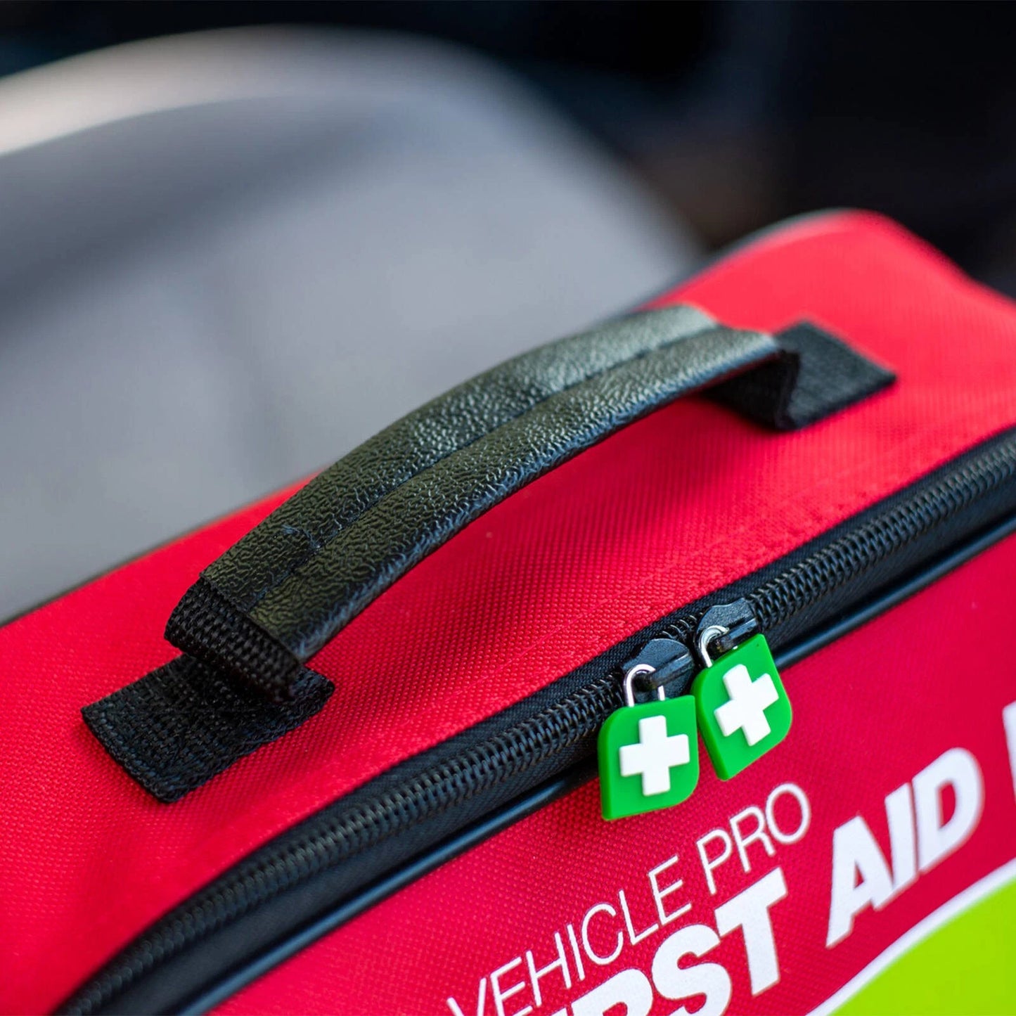 FastAid R1 Vehicle Pro First Aid Kit, WHS Compliant, Portable Red Soft Pack, 175 Pieces