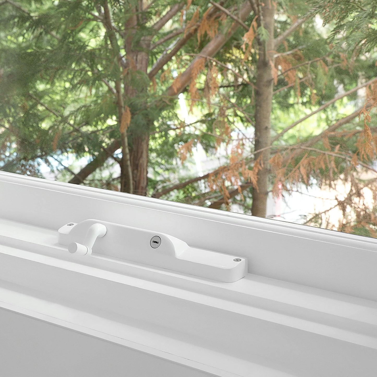 Remsafe Lockable Stainless Steel Black Window Winder with Key Restrictor