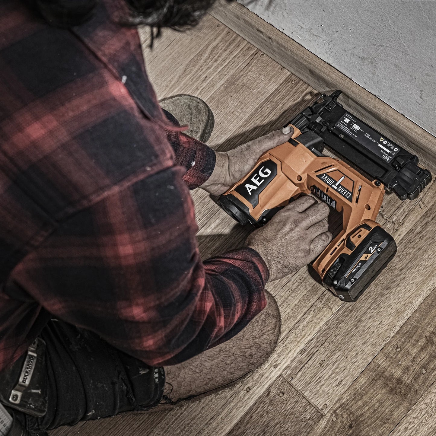 AEG 18V Brushless Brad Nailer, Cordless, Clean Drive, Tool-Free Jam Release