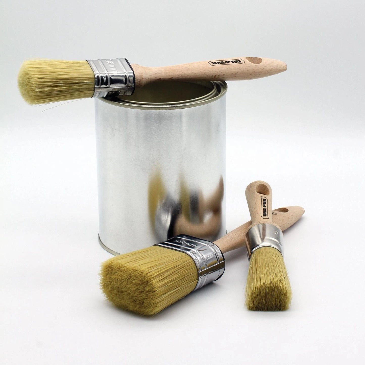 UNi-PRO 35mm Oval Chalk Brush - Handcrafted Bristlene Filaments, Hardwood Handle