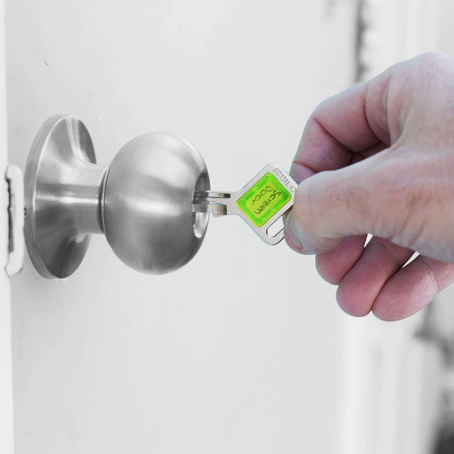 EHI Green LW4 Specialty Key Taggy - Customisable, Durable, Available at Bunnings