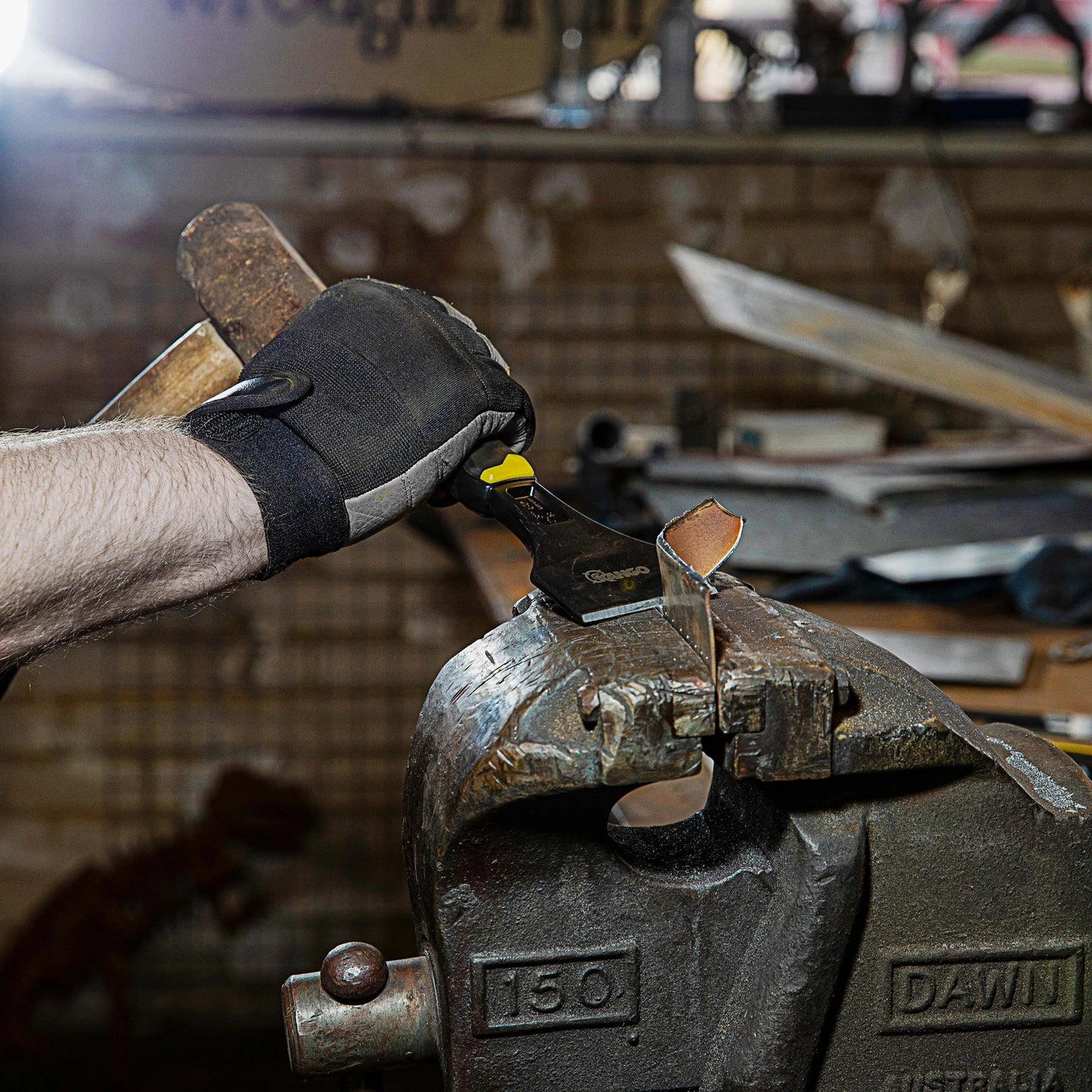 Kango 35mm Cold Chisel, CR-V Steel, Ergonomic Handle, 60° Cutting Angle